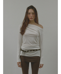 FOLD ONE SHOULDER T (IVORY)