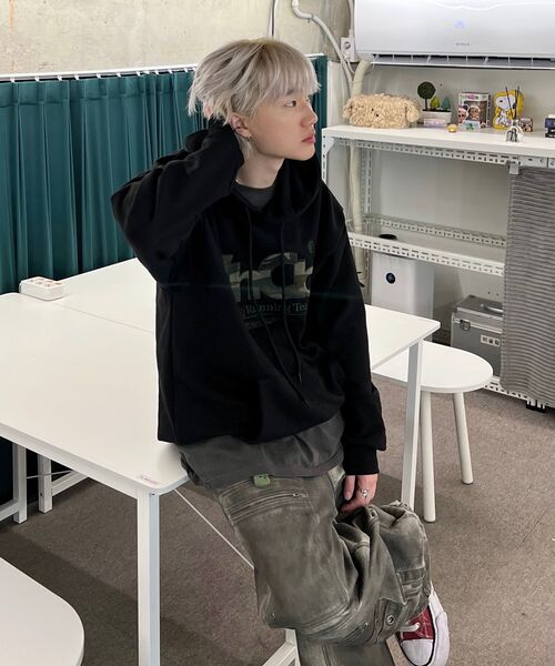 VENHIT(ベンヒット)の「MRT カモアプリケフードパーカー(パーカー・レディース・ブラック・LARGE/X-LARGE/2XL/MEDIUM)」の6枚目の写真
