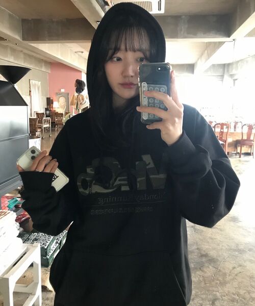 VENHIT(ベンヒット)の「MRT カモアプリケフードパーカー(パーカー・レディース・ブラック・LARGE/X-LARGE/2XL/MEDIUM)」の4枚目の写真