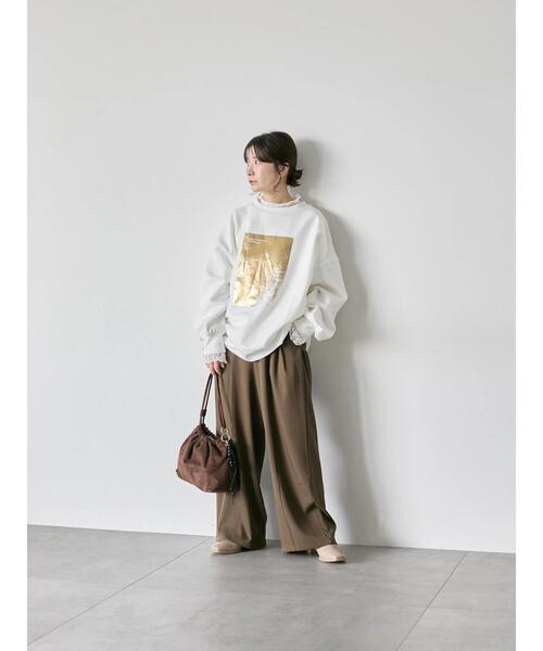 Samansa Mos2 blue(サマンサモスモスブルー)の「衿袖チュールハイネックプルオーバー(Tシャツ/カットソー・レディース・チャコールグレー/オフホワイト/キナリ・F)」の15枚目の写真