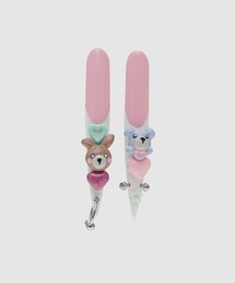 D'heygere（ディヘラ）の「Kawaii Stiletto Nail Earrings（ピアス（両耳用））」