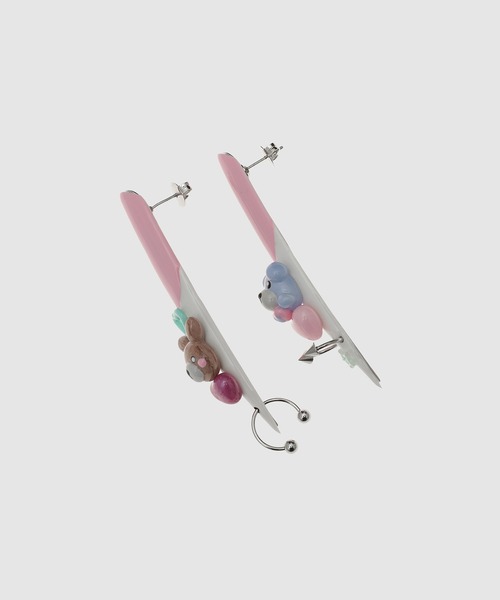 D'heygere（ディヘラ）の「Kawaii Stiletto Nail Earrings（ピアス（両耳用）・メンズ・シルバー系その他・ONE SIZE）」の2枚目の写真