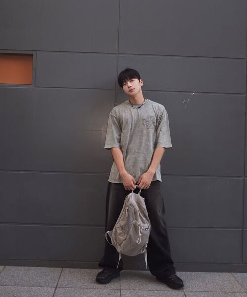 WANGGWAN(ワングァン)の「エッチドクロスウォッシングTシャツ(グレー)(Tシャツ/カットソー・メンズ・その他・LARGE/MEDIUM/SMALL)」の10枚目の写真