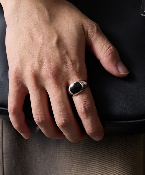 MAISON CLUB(メゾンクラブ)の「【MAISON CLUB】KAY RING Type-Oval Free Size/フリーサイズ/シルバ-925/Silver925 KUN(リング・メンズ・ブラック/ホワイト・FREE)」の11枚目の写真