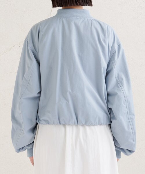 mystic(ミスティック)の「サテンショートブルゾン(ブルゾン・レディース・アイボリー/ブラック/ブルー・FREE)」の17枚目の写真