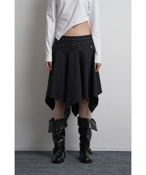 SYNERJYN(シナジン)の「EYELET UNBALANCED MIDI SKIRT BLACK(スカート・レディース・その他・MEDIUM/SMALL)」の1枚目の写真