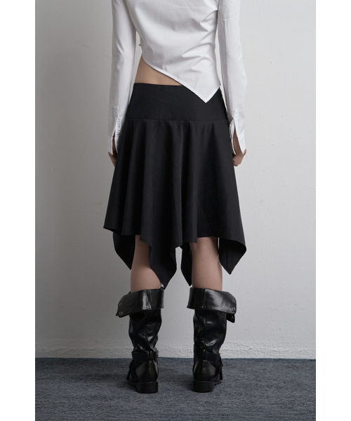 SYNERJYN(シナジン)の「EYELET UNBALANCED MIDI SKIRT BLACK(スカート・レディース・その他・MEDIUM/SMALL)」の9枚目の写真