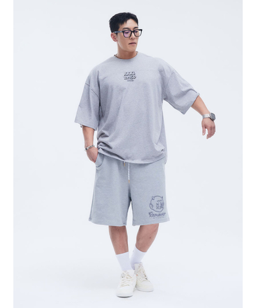 REMOVERSTUDIO（リムーバースタジオ）の「ビガーオーバーサイズTシャツ[グレー]（Tシャツ/カットソー・メンズ・その他・LARGE/X-LARGE/XX-LARGE/XXX-LARGE/XXXX-LARGE）」の2枚目の写真