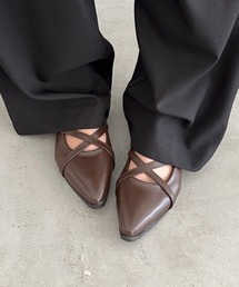 CLEA（クレア）の「クロスベルトパンプス（パンプス）」