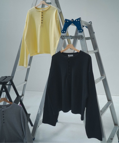 Elanque（エランク）の「waffle henly neck / ワッフルヘンリーネック（Tシャツ/カットソー・メンズ・グレー/ブラック/イエロー・MEDIUM/LARGE）」の8枚目の写真