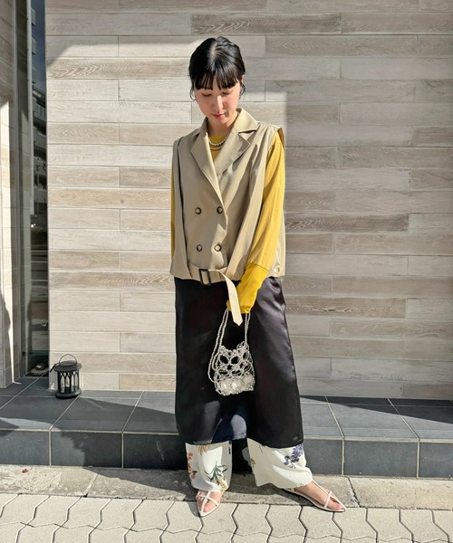 LHELBIE（レルビエ）の「バルーントレンチジレ（その他アウター・レディース・ベージュ/ブラック・M）」の10枚目の写真