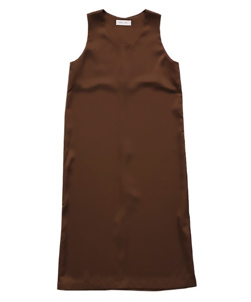 select MOCA by son（セレクトモカバイソン）の「ラウンドネックサテンロングワンピース【セットアップ対応】【by SON】（ワンピース・レディース・ブラウン/アイボリー/ブラック・MEDIUM/LARGE）」の5枚目の写真