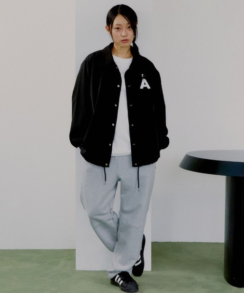 ALAND（エーランド）の「【UNISEX】ALAND／コーチジャケット（ブルゾン・レディース・ブラック/ブルー・LARGE/MEDIUM）」の3枚目の写真