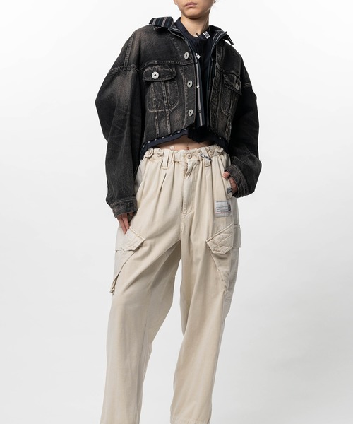 Maison MIHARA YASUHIRO(メゾンミハラヤスヒロ)の「Triple Layered Denim Jacket(ブルゾン・レディース・ブラック/インディゴブルー・36/38)」の7枚目の写真