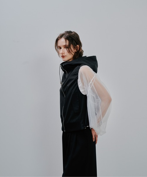 Julep(ジュレップ)の「Hoodie Vest(ベスト・レディース・ライトカーキ/ベージュ/ブラック・FREE)」の5枚目の写真