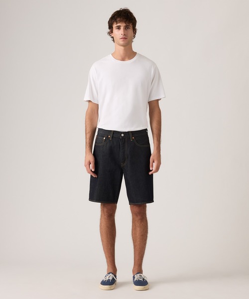 Levi's(リーバイス)の「Levi's/リーバイス 468(TM) ルーズ ショーツ ダークインディゴ リンス(デニムパンツ・メンズ・ダークインディゴブルー・36inch/34inch/32inch/30inch/28inch)」の2枚目の写真