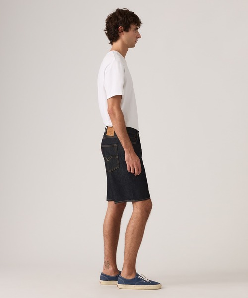 Levi's(リーバイス)の「Levi's/リーバイス 468(TM) ルーズ ショーツ ダークインディゴ リンス(デニムパンツ・メンズ・ダークインディゴブルー・36inch/34inch/32inch/30inch/28inch)」の3枚目の写真