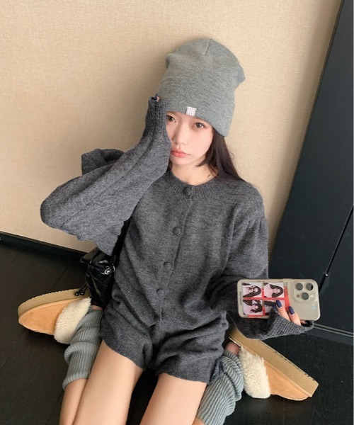 kirakiraShop(キラキラショップ)の「クルーネック ニット カーディガン セットアップ(ニット/セーター・レディース・グレー/ブラック・FREE)」の7枚目の写真