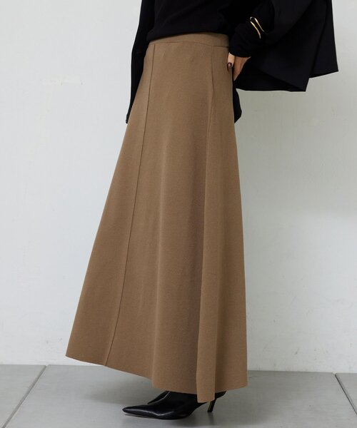 GALLARDAGALANTE(ガリャルダガランテ)の「【セットアップ対応】ニットフレアスカート(スカート・レディース・チャコールグレー/グレイッシュベージュ・FREE)」の12枚目の写真