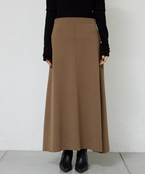 GALLARDAGALANTE(ガリャルダガランテ)の「【セットアップ対応】ニットフレアスカート(スカート・レディース・チャコールグレー/グレイッシュベージュ・FREE)」の16枚目の写真