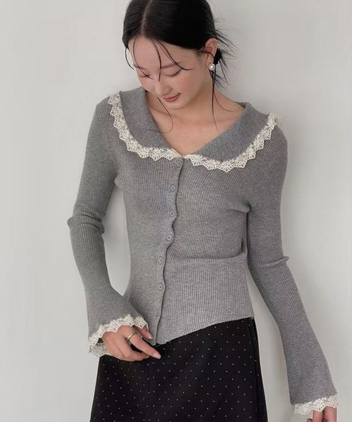 STAY MOTION（ステイモーション）の「【WEB限定】レースカラーフレアスリーブニットトップス［韓国ファッション ガーリー］≪新作≫（ニット/セーター・レディース・グレー/ブラック/イエロー・F）」の7枚目の写真