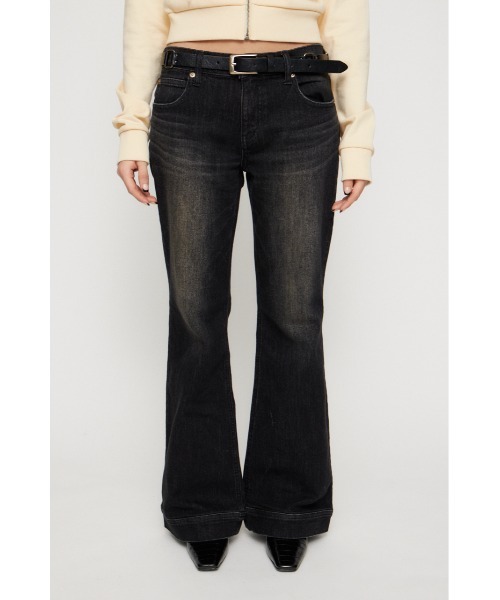 LAGUA GEM（ラグアジェム）の「LEDA LOW WAIST FLARE デニム（デニムパンツ・レディース・ブルー/ブラック・22inch/23inch/24inch/25inch/26inch）」の3枚目の写真