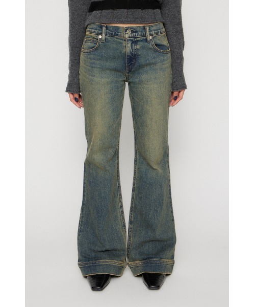 LAGUA GEM（ラグアジェム）の「LEDA LOW WAIST FLARE デニム（デニムパンツ・レディース・ブルー/ブラック・22inch/23inch/24inch/25inch/26inch）」の7枚目の写真