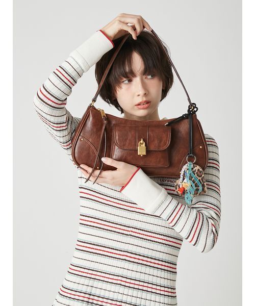 LILY BROWN（リリーブラウン）の「ハートモチーフキーチャーム<キーリング付き>（キーケース/キーアクセサリー・レディース・ブラック/レッド/レオパード・F）」の13枚目の写真