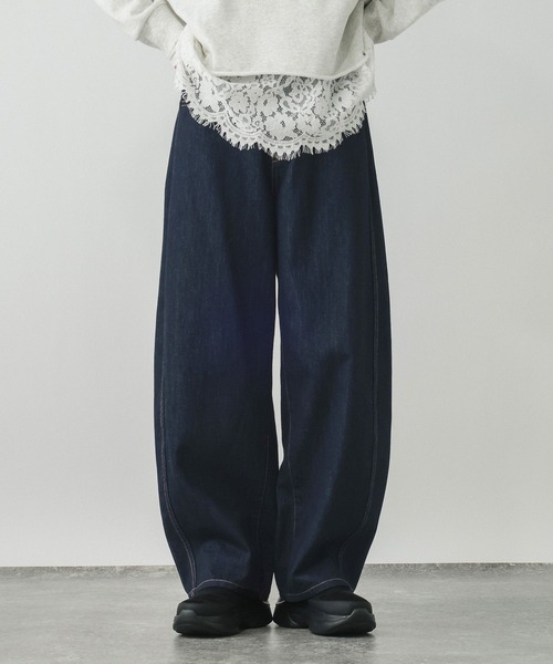 GLOBAL WORK(グローバルワーク)の「GOODデニムバレルパンツ/600980(デニムパンツ・レディース・ブラック/ネイビー/ブルー/サックスブルー・SMALL/X-SMALL/LARGE/MEDIUM)」の3枚目の写真