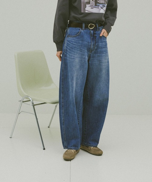 GLOBAL WORK(グローバルワーク)の「GOODデニムバレルパンツ/600980(デニムパンツ・レディース・ブラック/ネイビー/ブルー/サックスブルー・SMALL/X-SMALL/LARGE/MEDIUM)」の18枚目の写真