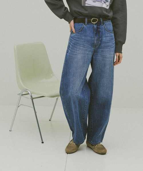 GLOBAL WORK(グローバルワーク)の「GOODデニムバレルパンツ/600980(デニムパンツ・レディース・ブラック/ネイビー/ブルー/サックスブルー・SMALL/X-SMALL/LARGE/MEDIUM)」の19枚目の写真