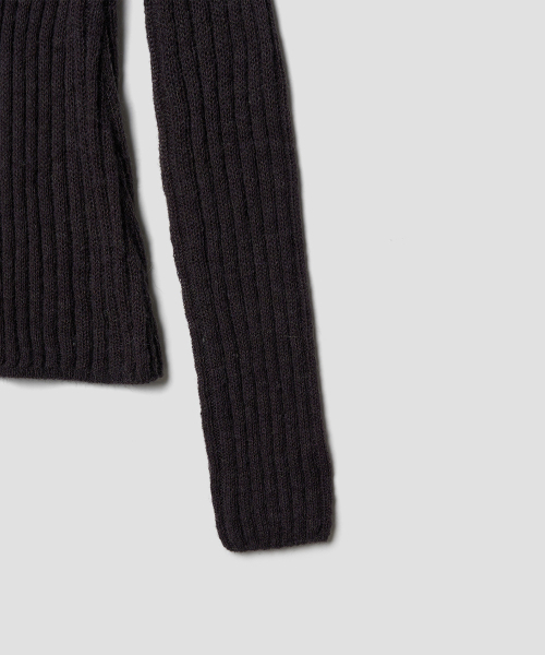 TTUDEMENT(トュードメント)の「SHAWL RIBBED SWEATER CHARCOAL(ニット/セーター・レディース・その他・FREE)」の8枚目の写真