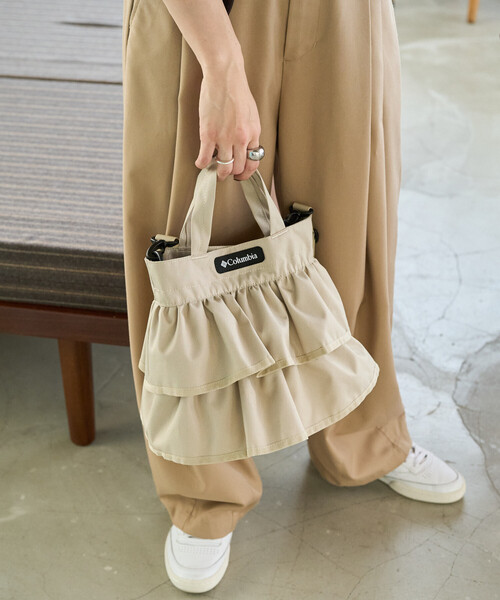 FREAK'S STORE(フリークスストア)の「限定展開 Columbia × FREAK'S STORE/コロンビア 別注 New Woolley Cove Shoulder Tote/ニュー ウーリー コーブ ショルダー トート(ショルダーバッグ・レディース・オリーブ/ベージュ/ブラック・ONE SIZE)」の18枚目の写真