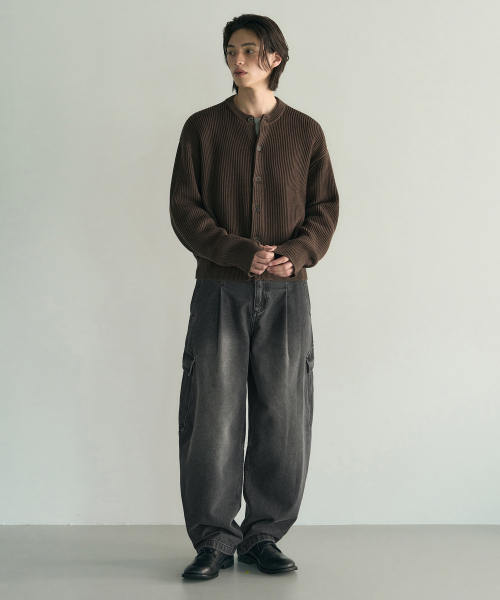 ROTEMBER（ローテンバー）の「[デイリールーム x ロテムバー] バルーンレッグミルデニムカーゴパンツ [ウォッシュドブラック]（デニムパンツ・メンズ・その他・MEDIUM/LARGE/X-LARGE）」の12枚目の写真