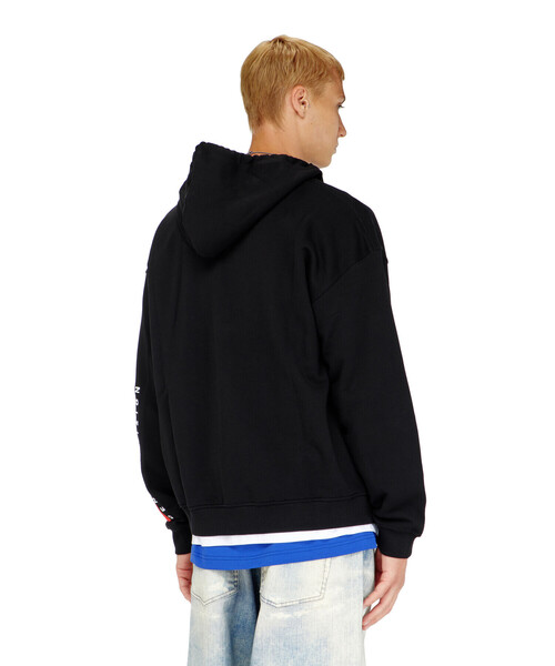 DIESEL（ディーゼル）の「メンズ ジップアップパーカー S-BOXT-ZIP-HOOD-DIV（パーカー・メンズ・ブラック・X-SMALL/X-LARGE/MEDIUM/SMALL/LARGE）」の7枚目の写真