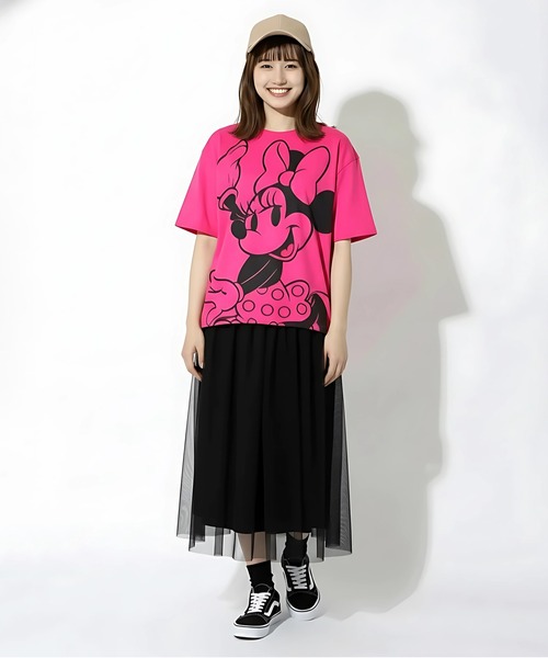 Disney(ディズニー)の「親子お揃い ディズニー WEB限定 BIGフェイスTシャツ 1329A(Tシャツ/カットソー・レディース・その他9/ブラック×レッド/ホワイト×ブルー/その他26・ユニセックスS/ユニセックスM/ユニセックスL/ユニセックスXL)」の14枚目の写真