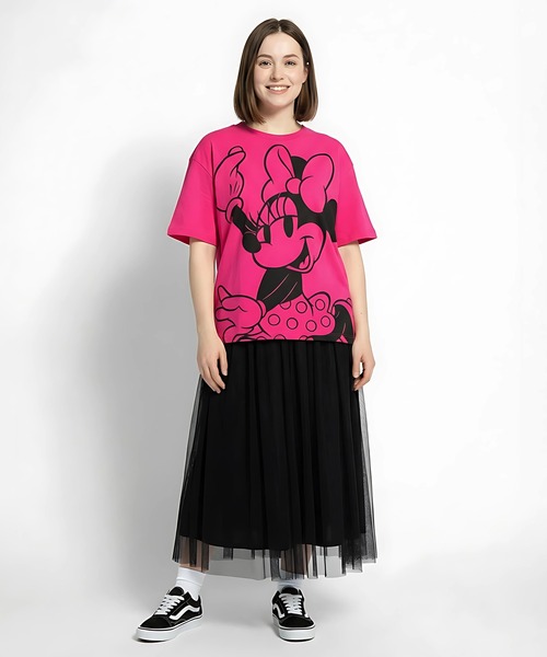 Disney(ディズニー)の「親子お揃い ディズニー WEB限定 BIGフェイスTシャツ 1329A(Tシャツ/カットソー・レディース・その他9/ブラック×レッド/ホワイト×ブルー/その他26・ユニセックスS/ユニセックスM/ユニセックスL/ユニセックスXL)」の16枚目の写真