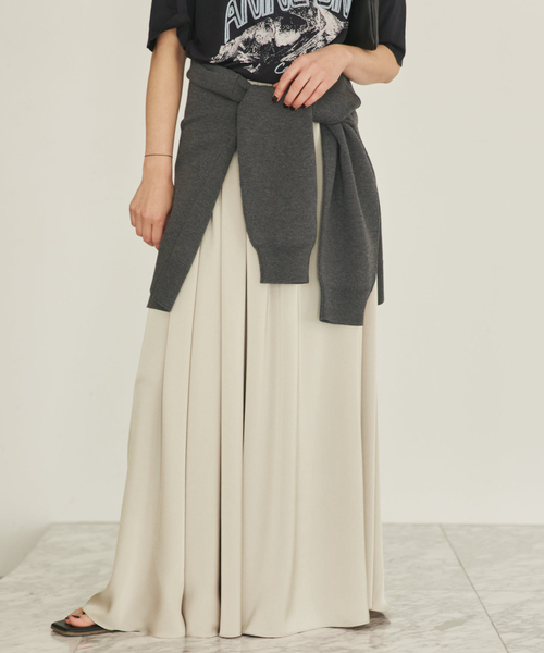 plage（プラージュ）の「dull satin gather スカート（スカート・レディース・ブラウン/ライトグレー・38/36/34）」の3枚目の写真