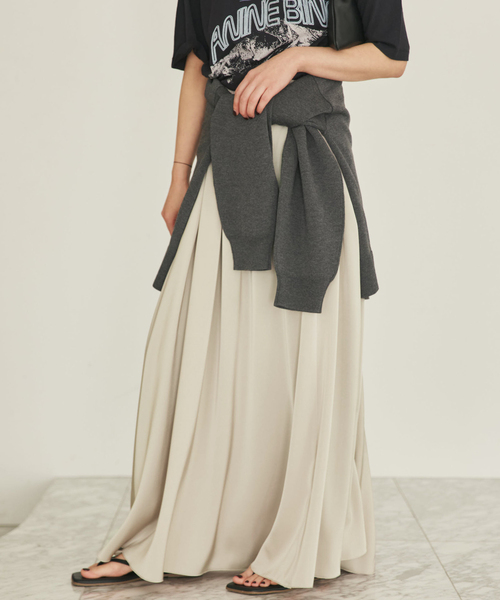 plage（プラージュ）の「dull satin gather スカート（スカート・レディース・ブラウン/ライトグレー・38/36/34）」の4枚目の写真