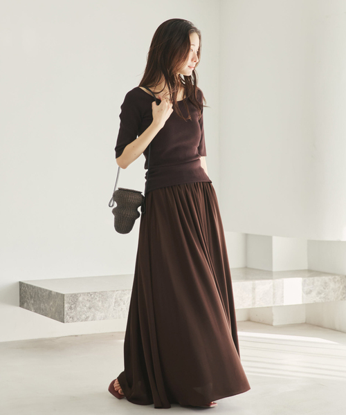 plage（プラージュ）の「dull satin gather スカート（スカート・レディース・ブラウン/ライトグレー・38/36/34）」の6枚目の写真