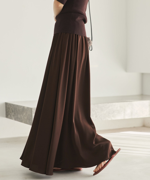 plage（プラージュ）の「dull satin gather スカート（スカート・レディース・ブラウン/ライトグレー・38/36/34）」の11枚目の写真