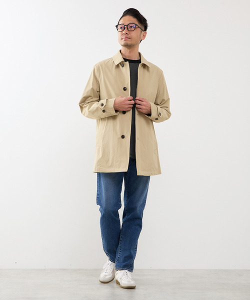 MEN'S MELROSE(メンズメルローズ)の「《WEB限定》4WAYクロスバルカラーコート | 軽量 / 撥水 / ストレッチ / 防シワ(ステンカラーコート・メンズ・ベージュ/ネイビー・3/4/5)」の20枚目の写真