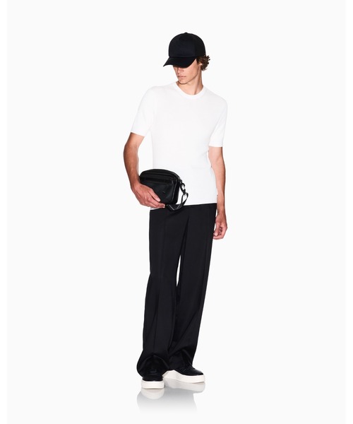 ARMANI EXCHANGE(アルマーニエクスチェンジ)の「【A|X アルマーニ エクスチェンジ】コットンリブ 半袖ニットトップ(ニット/セーター・メンズ・ホワイト/ブルー/ブラック・MEDIUM/X-LARGE/X-SMALL/SMALL/LARGE)」の6枚目の写真