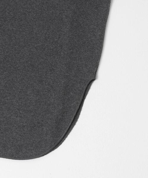 URBAN RESEARCH（アーバンリサーチ）の「ストレッチリブカットソー（Tシャツ/カットソー・レディース・ピンク/オフホワイト/チャコールグレー・FREE）」の22枚目の写真