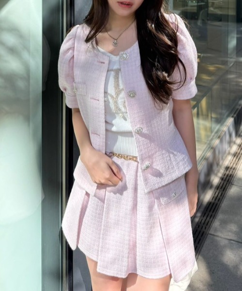 rienda（リエンダ）の「【森香澄さん着用】ノーカラーツイードペプラムジャケット 春服（ノーカラージャケット・レディース・マルチ/ベージュ/ピンク・SMALL/MEDIUM）」の2枚目の写真