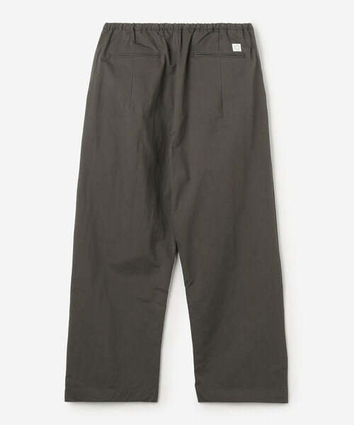 ORCIVAL(オーシバル)の「ORCIVAL | コットンナイロンツイル ワイドイージーパンツ MEN(その他パンツ・メンズ・アイボリー/チャコール/オリーブ・3/4/5)」の6枚目の写真
