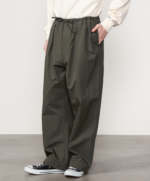 ORCIVAL(オーシバル)の「ORCIVAL | コットンナイロンツイル ワイドイージーパンツ MEN(その他パンツ・メンズ・アイボリー/チャコール/オリーブ・3/4/5)」の15枚目の写真