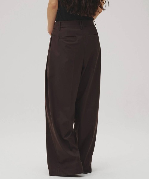 TODAYFUL(トゥデイフル)の「TODAYFUL Lightweight Tuck Trousers ライトウェイトタックトラウザーズ/12610723(その他パンツ・レディース・ダークブラウン/ブラック・36/38)」の7枚目の写真