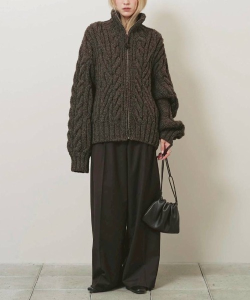TODAYFUL(トゥデイフル)の「TODAYFUL Lightweight Tuck Trousers ライトウェイトタックトラウザーズ/12610723(その他パンツ・レディース・ダークブラウン/ブラック・36/38)」の20枚目の写真