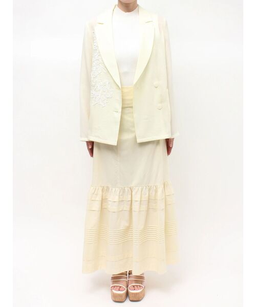 MERCURYDUO（マーキュリーデュオ）の「フラワーエンブロイダリーシアージャケット（テーラードジャケット・レディース・イエロー/グレー・FREE）」の15枚目の写真